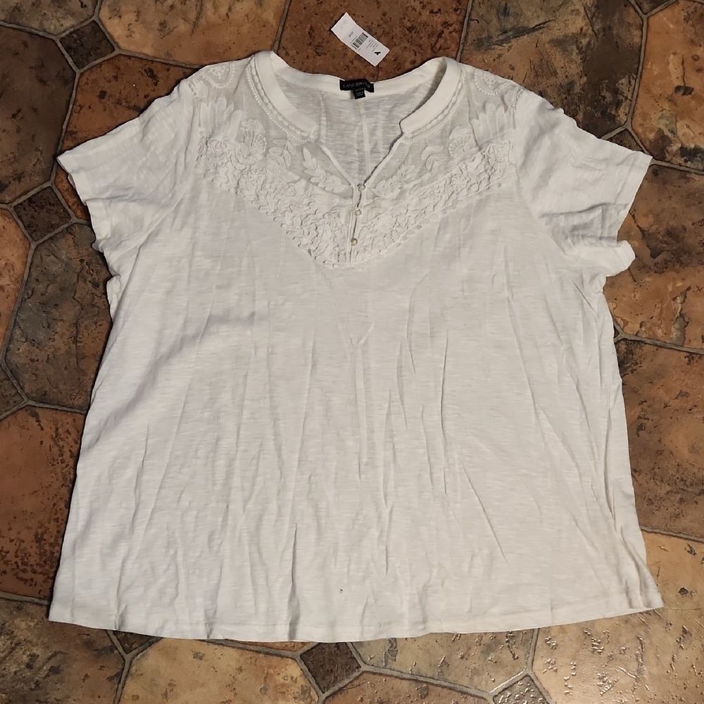 LANE BRYANT SIZE 22/24 White Lace Detail Women's Top